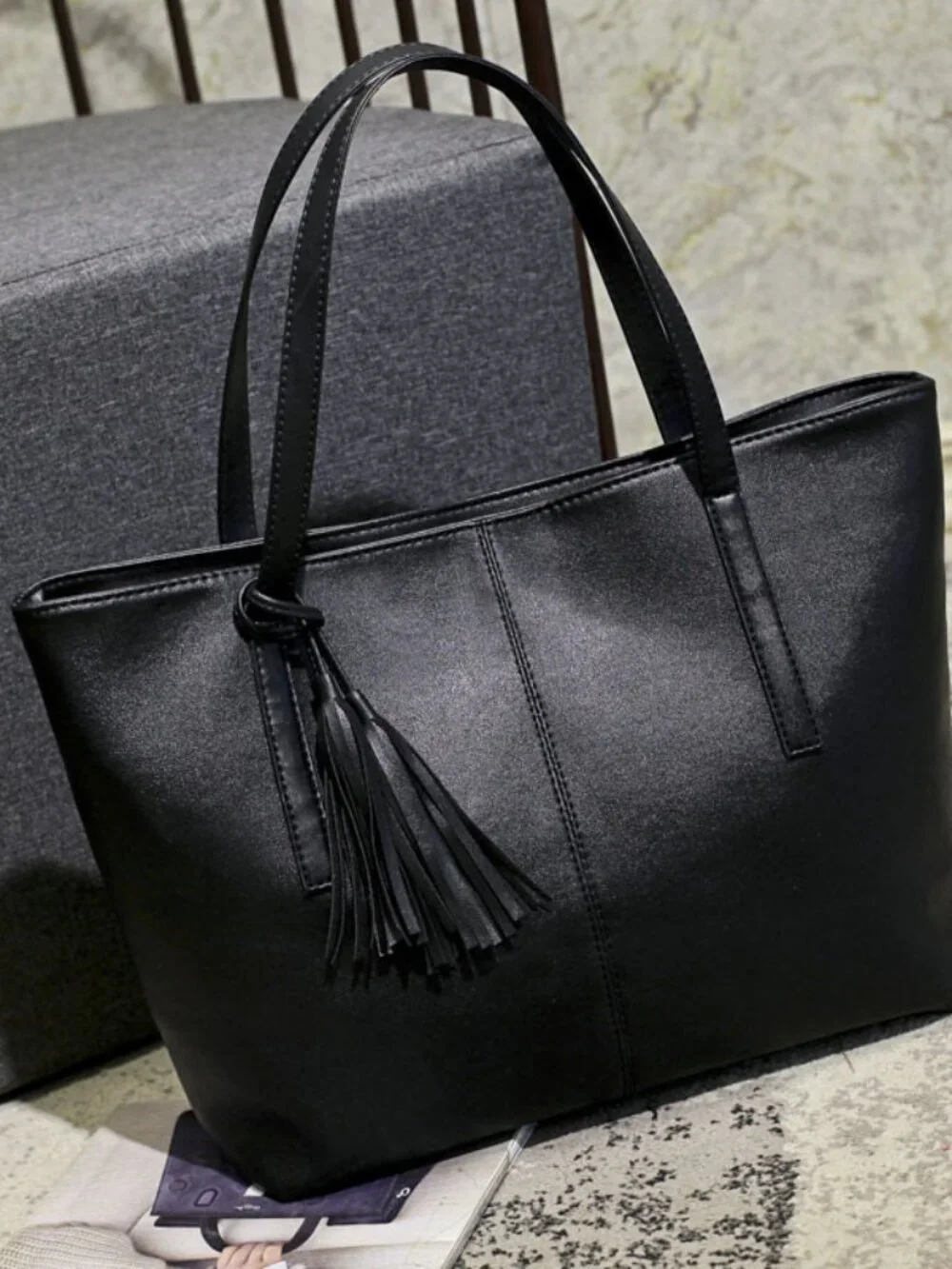 Woman's Tote bags